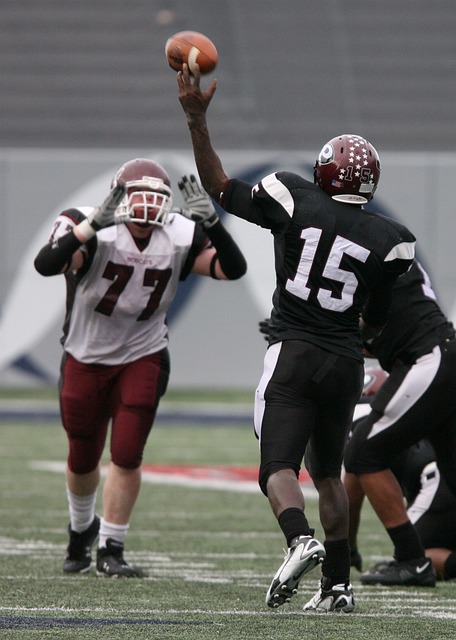 且被众多球 且被众多球